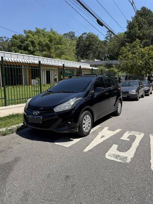 HYUNDAI HB20S 1.6 COMFORT STYLE 16V FLEX 4P AUTOMÁTICO